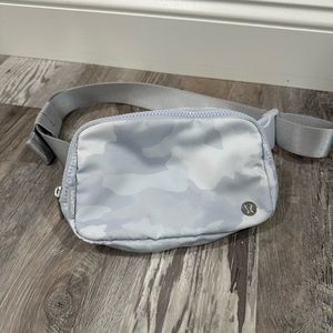 Lululemon White/Silver Camo Belt Bag